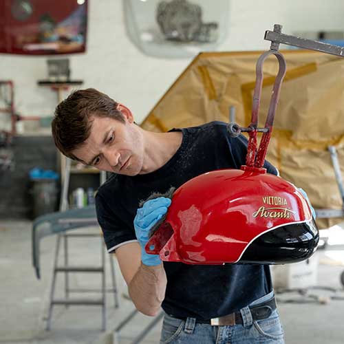 images/leistungen/motorrad-4-lackierung-zimmermann-500x500.jpg#joomlaImage://local-images/leistungen/motorrad-4-lackierung-zimmermann-500x500.jpg?width=500&height=500